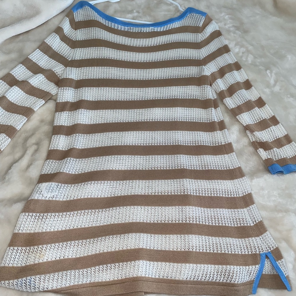 sweater - Picture 5 of 5